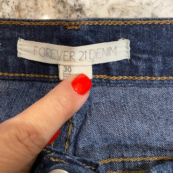 Forever‎ 21 jeans - Picture 3 of 3